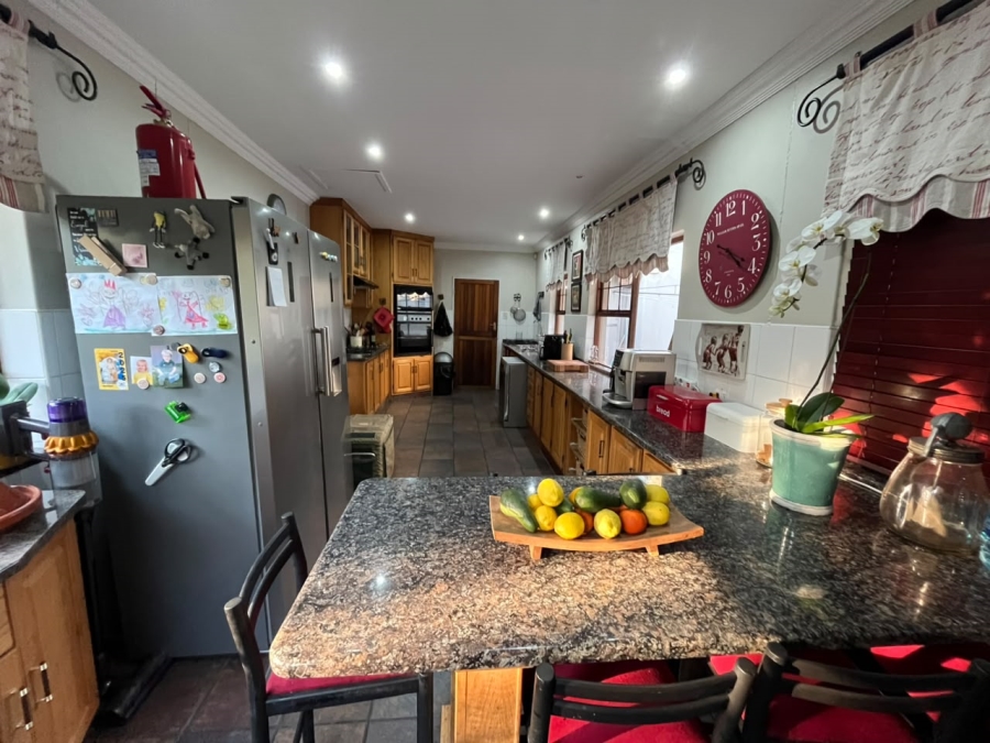 4 Bedroom Property for Sale in Protea Park North West